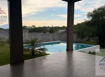 Quinta · 1000m² · 1 Recámara · Quinta en Montemorelos