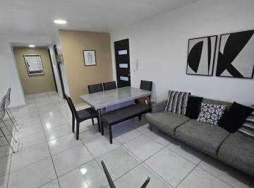 Departamento · 81m² · 2 Recámaras · 2 Estacionamientos · Departamento en Renta en Hacienda Los Morales