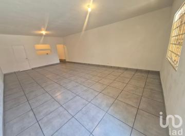 Casa · 200m² · 4 Recámaras · Casa Venta a 3 Cuadras de Lopez Mateos Colonia Nogales Ciudad Juarez