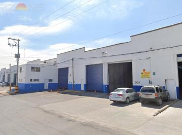 Bodega comercial · 1000m² · 4 Estacionamientos · Bodega en Renta Zona Industrial Slp 1000 m²