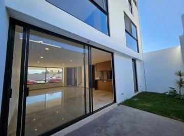 Casa de 2 habitaciones, San Pedro Cholula · Casa en Venta en San Pedro Cholula | a Una Calle de Plaza Las Glorias