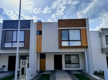 Casa en condominio de 3 habitaciones, El Marqués · Rento Casa en Zibata Cerca de La U. Anahuac