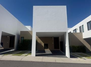 Casa de 2 habitaciones, El Marqués · Venta de Casa en Fracc. Zibata