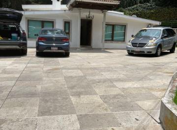 Casa de 2 habitaciones, Jilotzingo · Hermosa Casa en El Bosque de Jilotzingo, Méx. 3 Recámaras, Estudio, 2.5 Baños, 5 Estacionamientos
