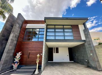 Casa de 3 habitaciones, San Andrés Cholula · Casa en Venta en Residencial San Ángel