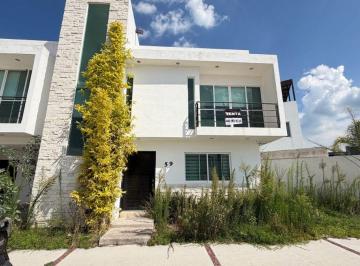 Casa de 3 habitaciones, Corregidora · Casa en Venta en Cañadas del Arroyo