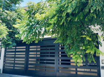 Casa · 3 Recámaras · 2 Estacionamientos · Casa en Fraccionamiento Residencial Soberna