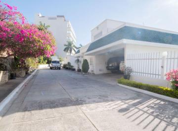 Casa de 5 habitaciones, Mazatlán · Residencia en Cerro de La Nevería