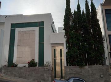 Casa de 3 habitaciones, Xalapa · Residencia en Renta Montemagno