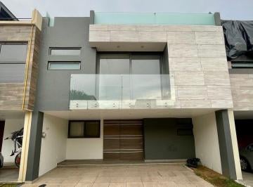 Casa en condominio · 210m² · 3 Recámaras · 2 Estacionamientos · Casa en Condominio en Fraccionamiento Solares