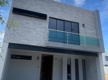 Casa de 4 habitaciones, Zapopan · Casa en Venta en Solares - Soaré III Altanza 291