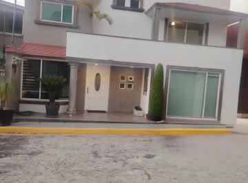 Casa · 179m² · 3 Recámaras · 2 Estacionamientos · Casa - Ciudad Satélite