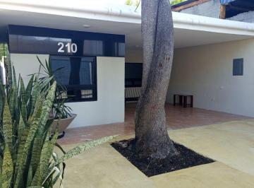 Oficina , Santa Catarina · Se Renta Casa Para Oficina o Negocio, Santa Catarina - Incluye un Departamento Amueblado