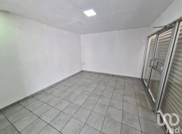Local comercial · 10m² · 1 Recámara · 1 Estacionamiento · Renta Locales Al Sur de Cd. Juarez Frente a Centro Comunitario Tierra Nueva