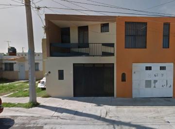 Casa de 3 habitaciones, Pabellón de Arteaga · Casa en Venta en Aguascalientes