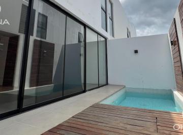 Casa · 244m² · 3 Recámaras · 2 Estacionamientos · Casa en Renta Aqua Residencial