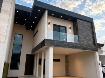 Casa de 4 habitaciones, Saltillo · Casa Nueva en Venta en Privada Los Ramones - 340 m² - Estudio y Doble Altura