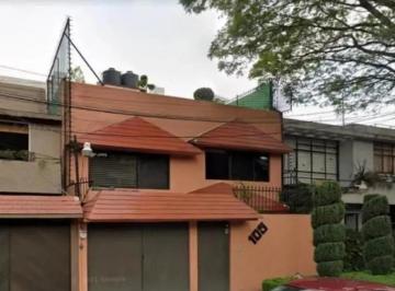 Casa de 4 habitaciones, Miguel Hidalgo · Casa en Venta con Excelente Ubicacion.