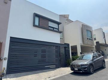 26820596238fb86a89c1c9d8fbcdb38ab817e78387486bcbaf6ef22ee1db6efb · Casa en Renta en Cumbres Providencia