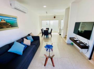 Casa en condominio de 3 habitaciones, Solidaridad · Casa Venta Playa del Carmen
