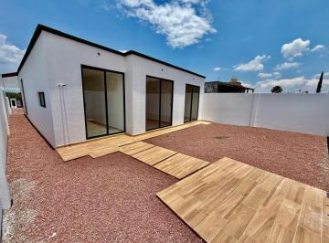 Casa de 3 habitaciones, San Juan del Río · Venta Casa 1 Planta 3r 2b en San Juan del Rio Qro en Solares Banthi