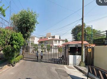Casa de 3 habitaciones, Xochimilco · Casa en "Venta" en La Alcaldía de Xochimilco en La Ciudad de México.