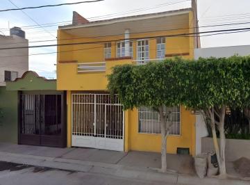 Casa de 3 habitaciones, Soledad de Graciano Sánchez · Casa en Venta en La Sierra, Soledad de Graciano Sanchez, San Lusi Potosi.