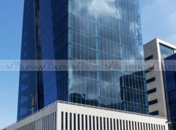 Oficina · 260m² · 11 Estacionamientos · Oficina en Renta en Valle Oriente
