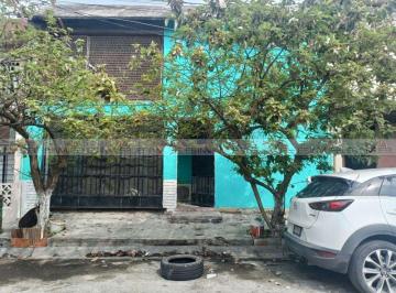 Casa · 182m² · 6 Recámaras · 1 Estacionamiento · Casa en Venta en Marte
