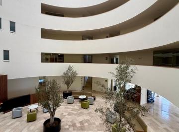 Oficina · 34m² · 1 Estacionamiento · Consultorio en Renta