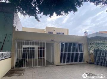 Casa de 6 habitaciones, Guadalajara · Casa en Venta en Oblatos