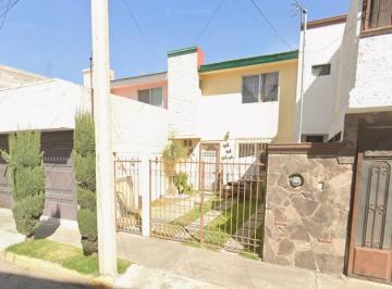 Casa de 3 habitaciones, Puebla · Venta de Casa en Bosques de Amalucan Heroica Puebla de Zaragoza