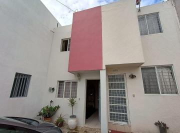 8fd636fb65e95511d412c172585e01dcdaf90e1f96300eebd654814ce57bfbcb · Casa en Venta en La Estancia, Zapopan