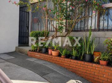 Casa · 93m² · 3 Recámaras · 1 Estacionamiento · Casa en Venta en Col. Presidentes, Tijuana