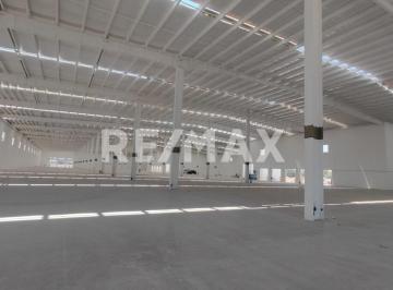 Nave industrial · 34000m² · 173 Estacionamientos · Nave en Renta de 36,500 m², Sobre Carretera Antigua Tecate, B. C.