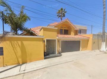 Casa de 4 habitaciones, Tijuana · Venta de Casa en Playas de Tijuana Costa Azul