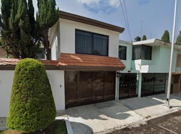 Casa de 3 habitaciones, Puebla · Casa en Amalucan Puebla, con Jardin, Patio, Cerca de Parque, Escuelas, Plaza y Vias Rapidas