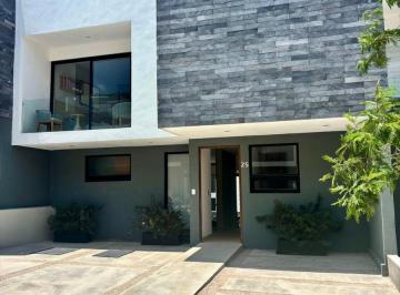 Casa · 263m² · 3 Recámaras · 2 Estacionamientos · Vine en Lo Más Alto de Zibata, Casa con Acabados Premium