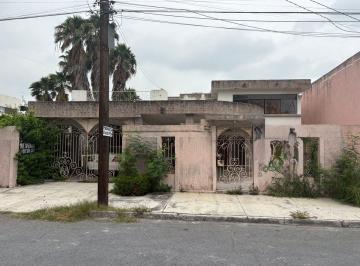 Casa de 4 habitaciones, Monterrey · Casa /terreno en Venta Col Roma en Monterrey