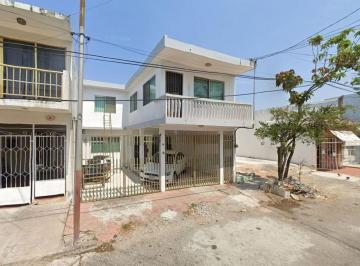 Casa de 4 habitaciones, Veracruz · Casa en Venta en Reforma, Veracruz, Ver.