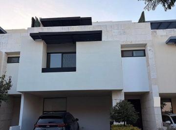 Casa de 4 habitaciones, El Marqués · Casa en Renta en Zibatá, 4 Recámaras, Roof Garden, Cuarto de Servicio