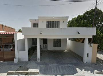 Casa de 3 habitaciones, Mérida · Casa en Venta Francisco de Montejo Merida