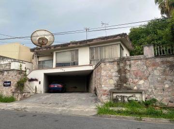 Casa de 5 habitaciones, Monterrey · Casa de 730 m² con 5 Recámaras en Venta en Vista Hermosa