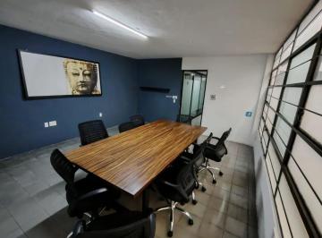 1 · Oficina en Centro Magno con Servicios Incluidos