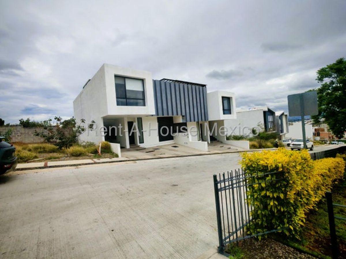 Departamento Moderno en Renta en Planta Baja en Vista Real