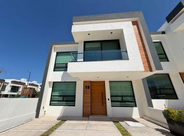 Casa de 3 habitaciones, Querétaro · Casa en Venta en El Nuevo Refugio