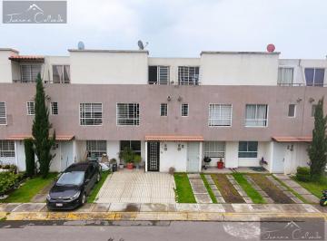 Casa · 105m² · 3 Recámaras · 2 Estacionamientos · Casa en Venta en Paseos de Lerma a 10 Mins de La Estacion del Tren y Salida Rapida a Cdmx