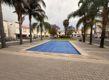Casa de 3 habitaciones, Querétaro · Casa en Renta en El Refugio