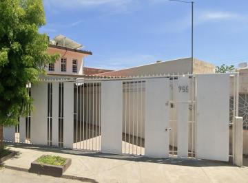Casa · 346m² · 6 Recámaras · 3 Estacionamientos · Casa en Renta en Ampliación Los Ángeles, Torreón Coahuila