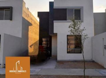 Casa · 84m² · 3 Recámaras · 1 Estacionamiento · Casa en Venta en Fraccionamiento Santa María, García Nl